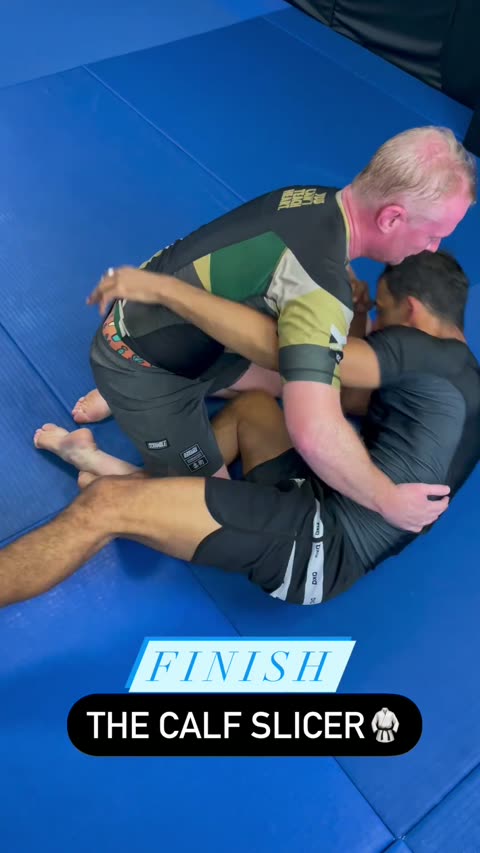 Calf slicer from bottom half guard