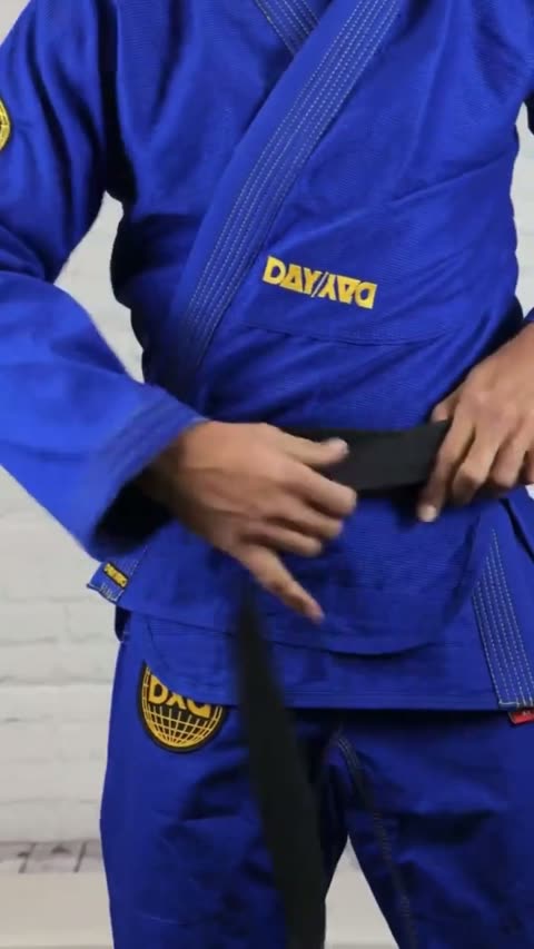 How to Tie Your Belt