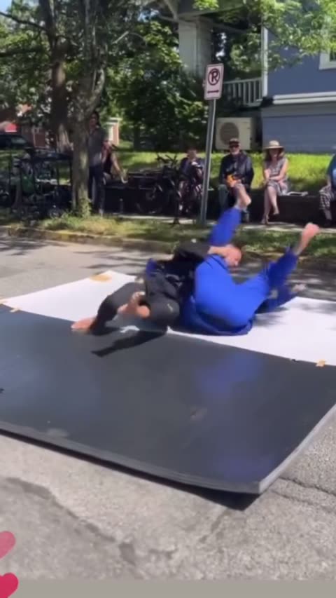 Outdoor Throw Demo (Gi)